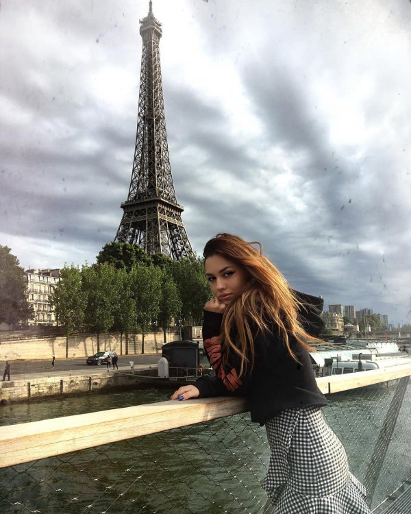 sky, water, girl, reflection, tower,