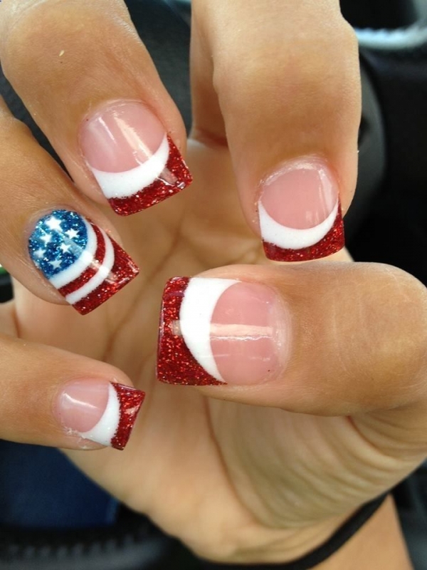 Perfect Red, White and Blue Nails