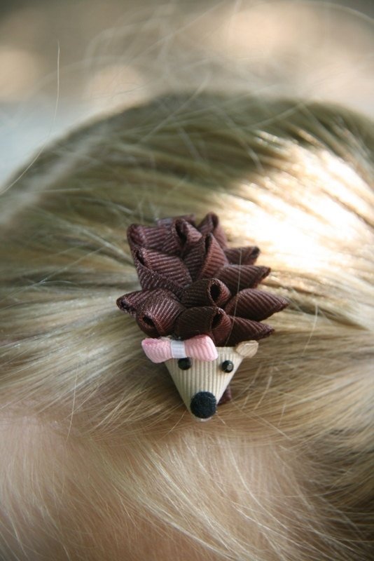 Hedgehog Ribbon Sculpture Hair Clip