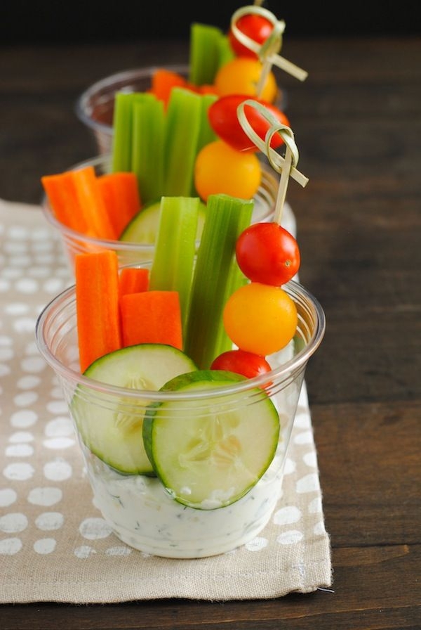 Veggies & Dip Cups