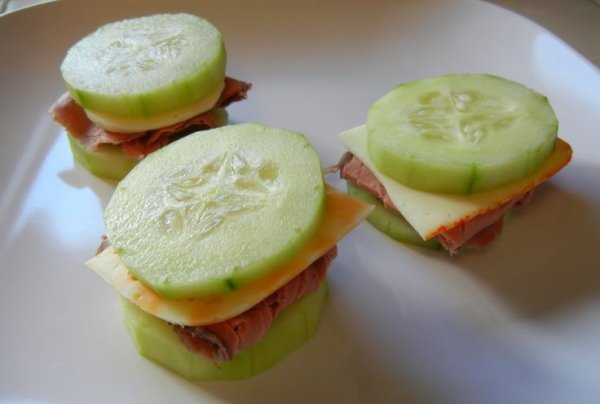 Roast Beef & Cheese Cucumber Sandwiches