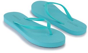 7 Fabulous Pairs of Beach Flip Flops ...