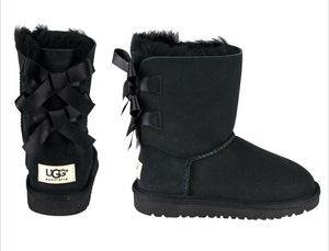 cute uggs with bows