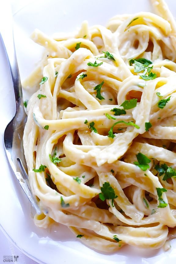 Skinny Fettuccine Alfredo