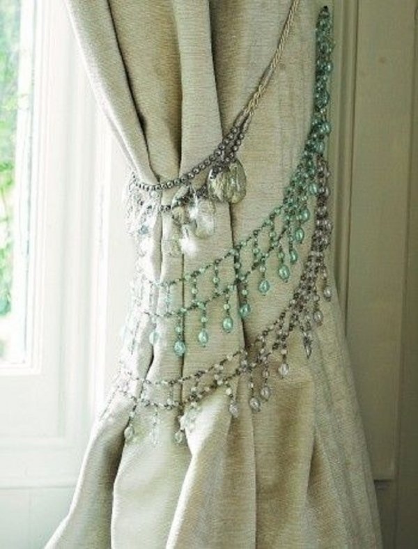 Tie Back Your Curtains with Old Necklaces and Bracelets