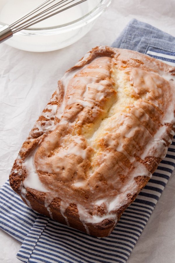 Bourbon Pecan Pound Cake