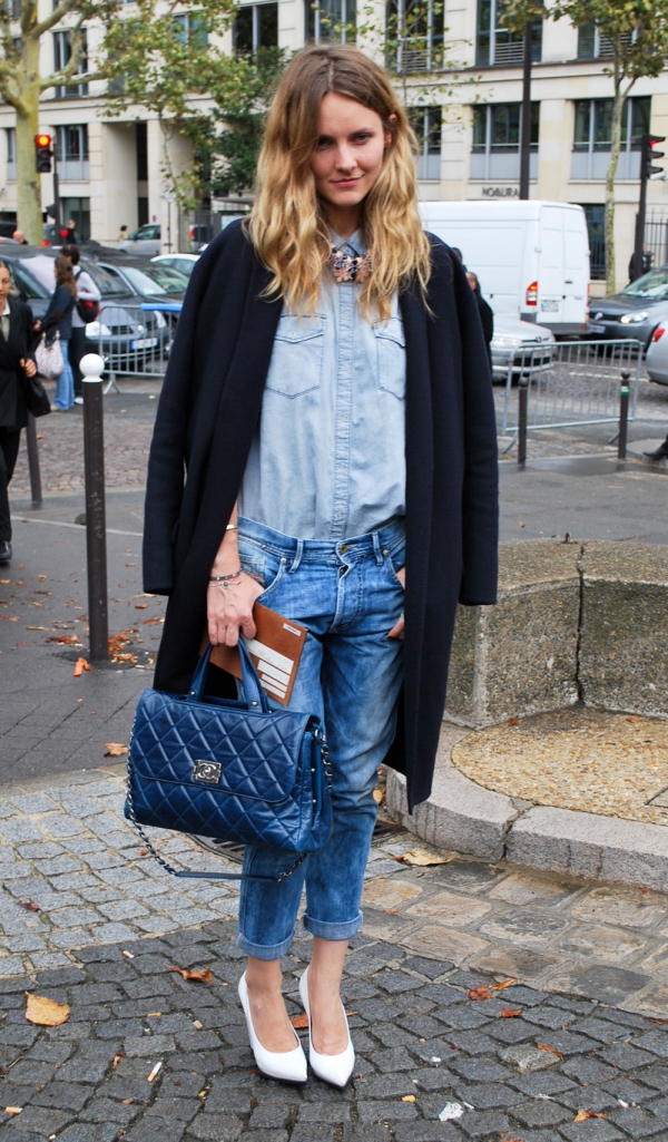 Boyfriend jeans 2024 casual outfit