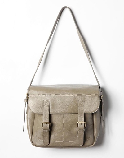 BDG Basic Messenger Bag