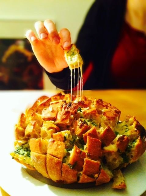 Bloomin’ Onion Bread