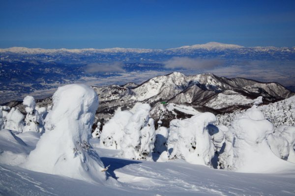 Oriental Snow Sports in Gassan, Japan