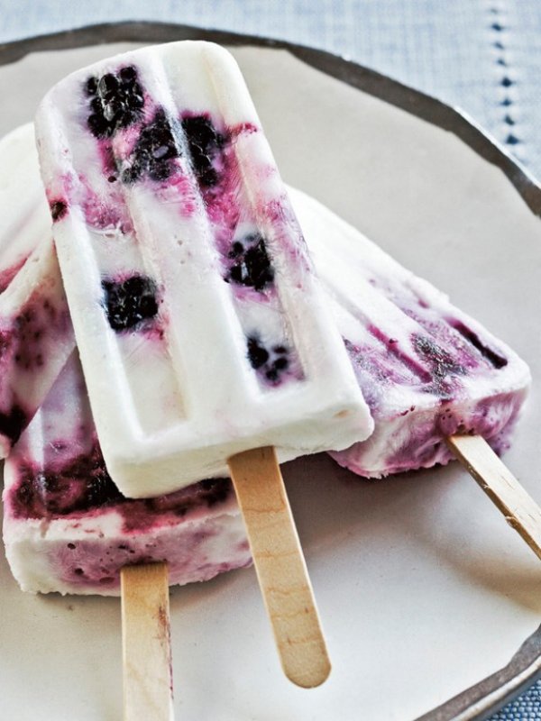 Frozen Fruit Yogurt Pops