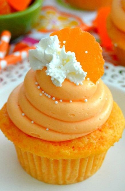 Orange Creamsicle Cupcakes