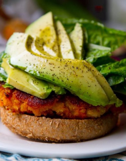 Easy Sweet Potato Veggie Burgers