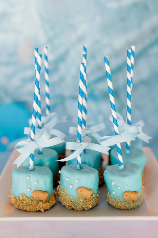 Fish Marshmallow Pops