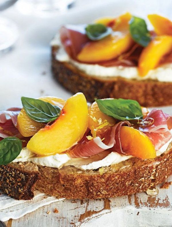 Prosciutto and Peaches Tartine