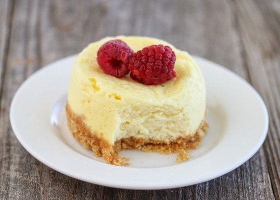 2-Minute Microwave Mug Cheesecake