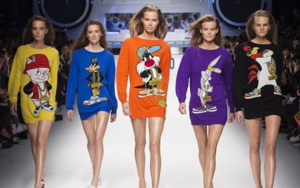 These Cartoon and Comic Print Clothes Are Sure to Make You Smile