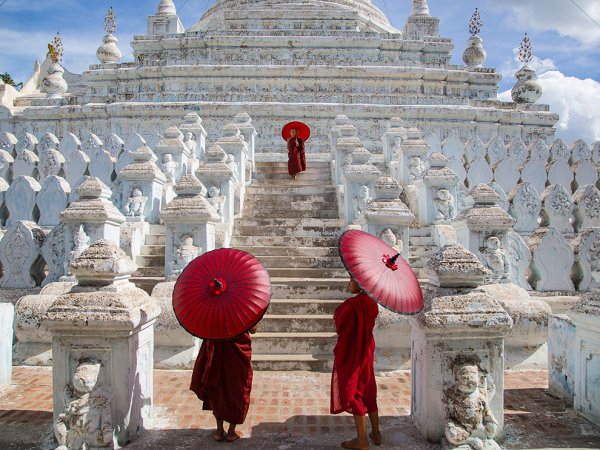 Shades of Red by Caruso Furyk