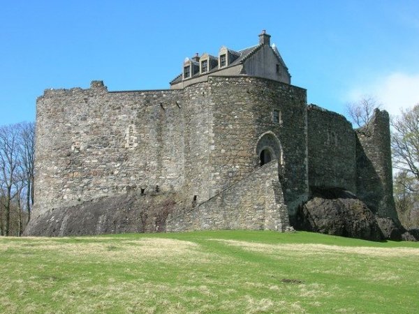 Dunstaffnage Castle