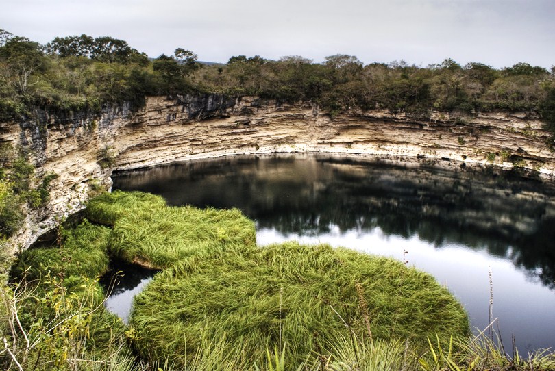 Zacaton Cenote, Mexico