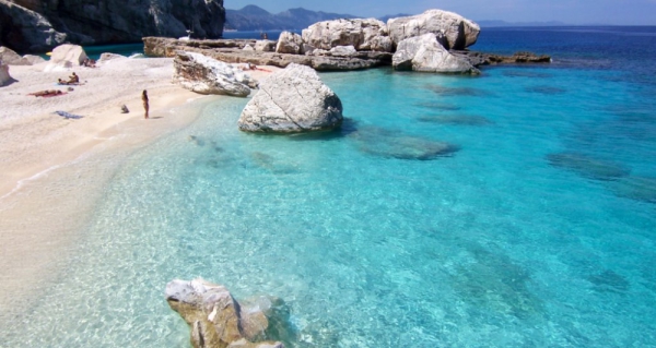 Cala Mariolu, Sardinia