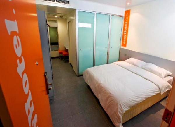 Easyhotel, Dubai