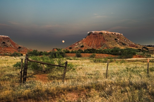 Glass Mountains in Major County