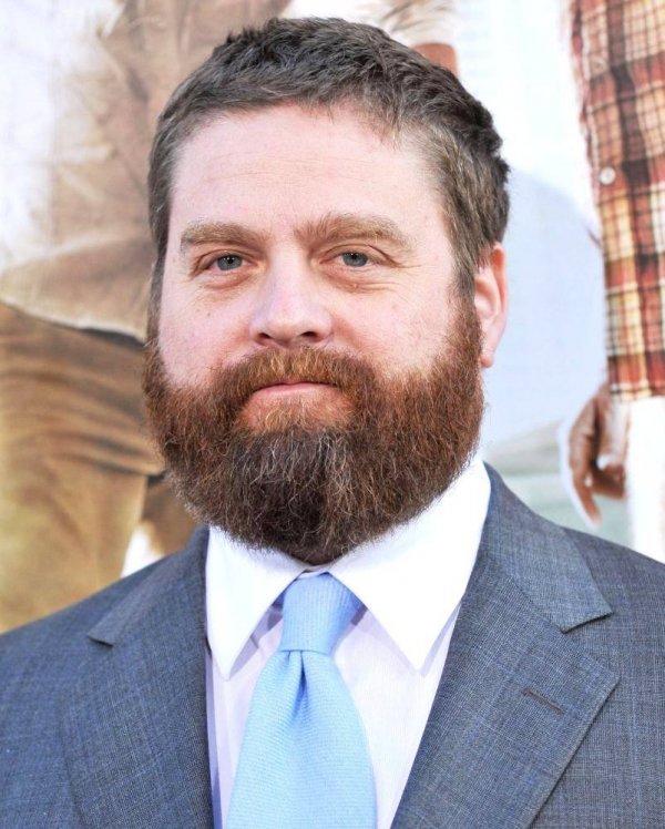 Zach Galifianakis Befriends 87 Year Old Woman