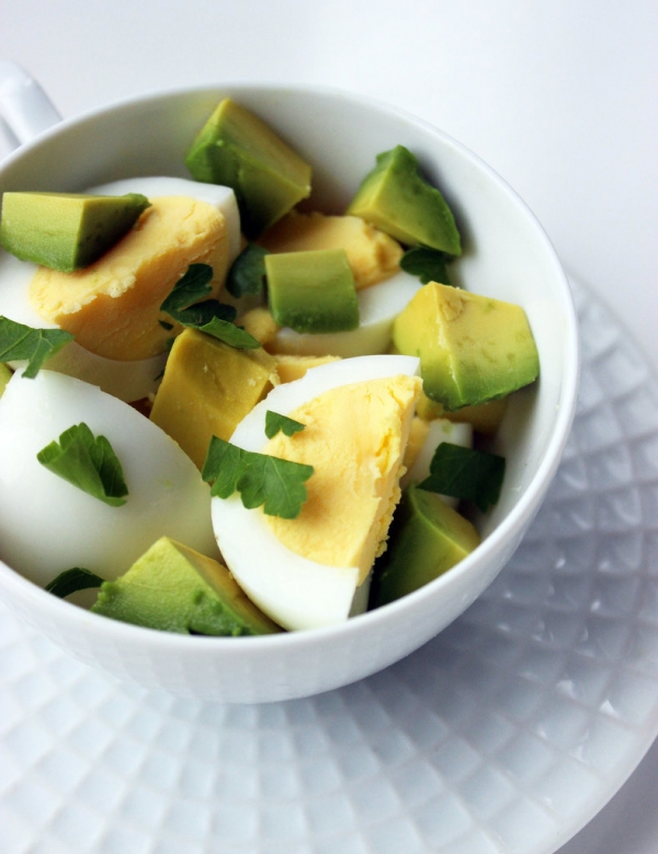 Hard-boiled Eggs and Avocados Are Energizing and Fast