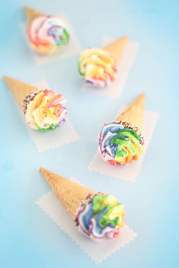DIY Rainbow Meringue "Ice Cream" Cone Treats