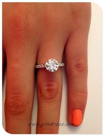 jewellery,finger,ring,orange,fashion accessory,