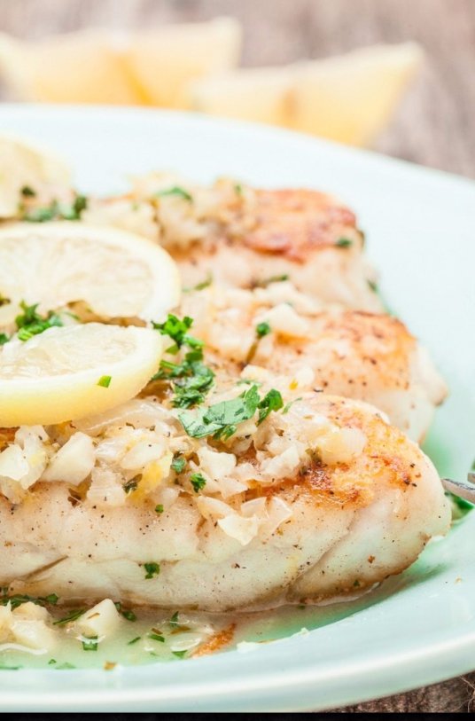 White Fish with Lemon Butter Sauce