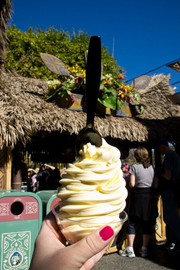 PINEAPPLE DOLE WHIP