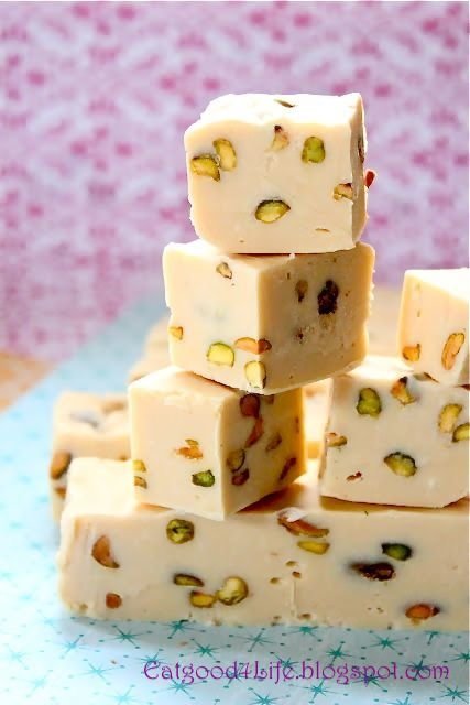 Baileys Irish Cream and Pistachio Fudge