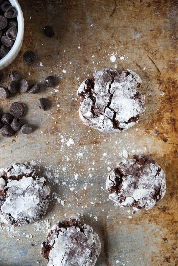 Vegan Chocolate Crinkle Cookies