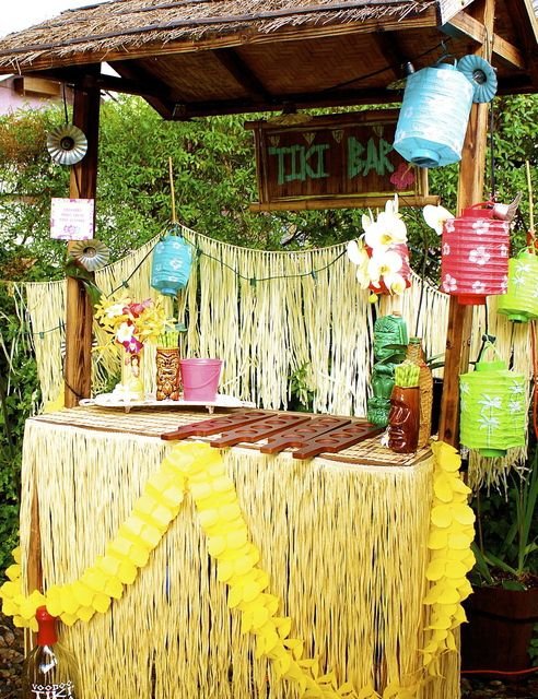 Tiki Bar for Cocktails