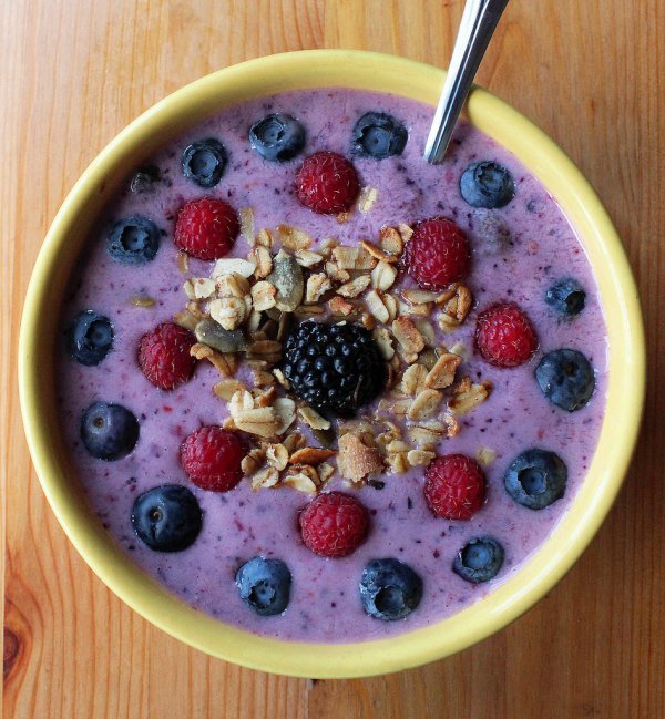 Fruity Smoothie Bowl