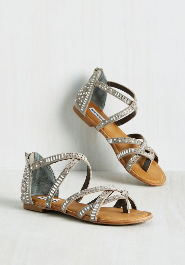 23 Strappy Summer Sandals That Are Super Comfy ...