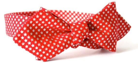 Red Silver Star Diamond Point Bow Tie