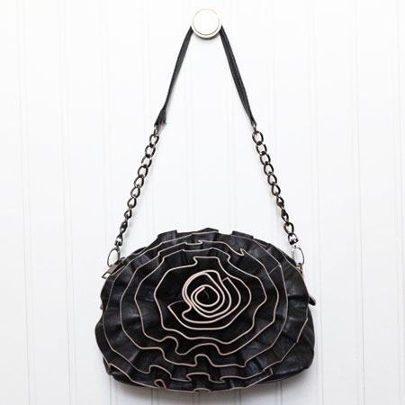 All in One Silhouette Petals Purse