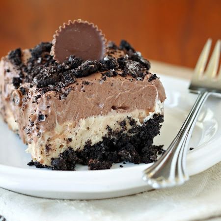 Chocolate Peanut Butter No-Bake Dessert