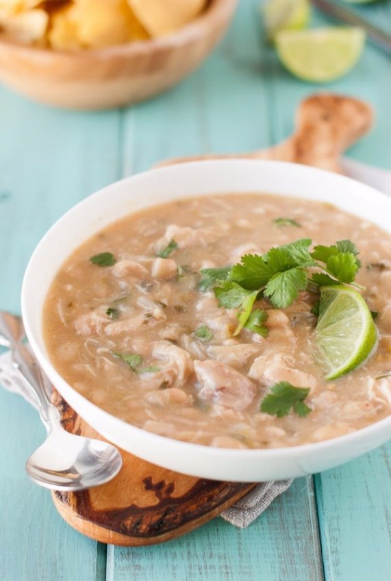 Slow Cooker White Chicken Chili