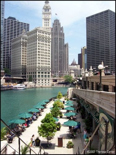 Chicago RIVERWALK