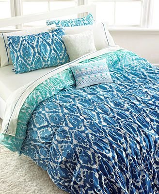 duvet cover,blue,bed sheet,textile,art,