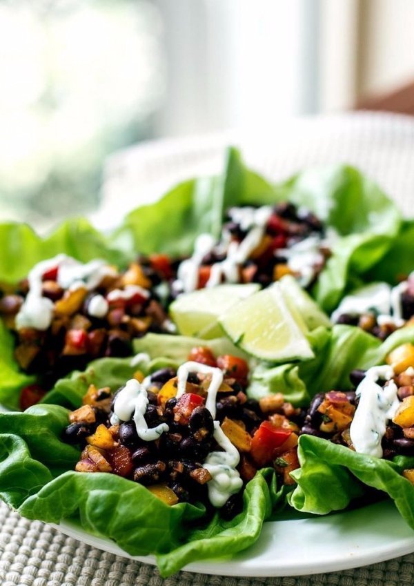 Spicy Black Bean Lettuce Wraps