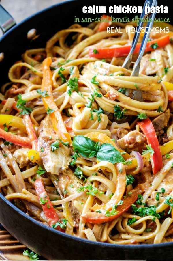 Creamy, CAJUN CHICKEN PASTA in SUN-DRIED TOMATO ALFREDO SAUCE