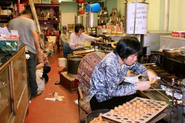 Golden Gate Fortune Cookie Factory in San Francisco, California