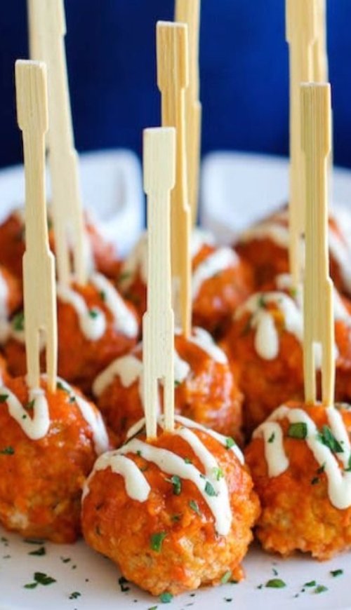 Slow Cooker Buffalo Chicken Meatballs