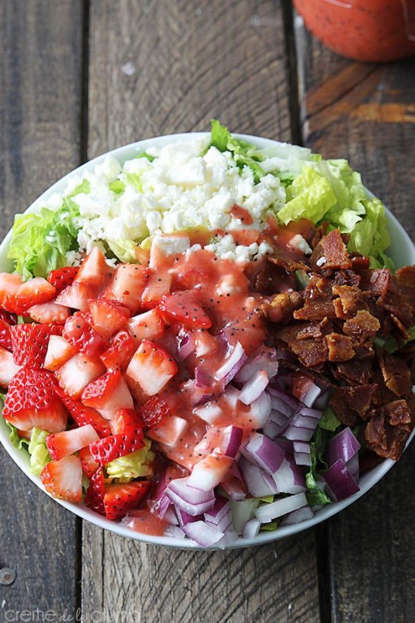 Strawberry Poppyseed and Bacon Chopped Salad