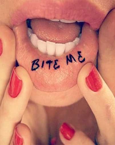 Inner lip tattoo FAQs, answered: how long they last, pain, cost | Glamour UK